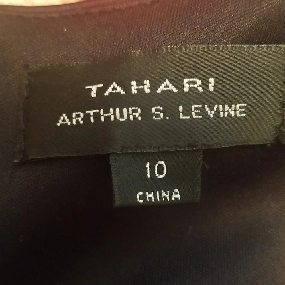 Tahari Arthur S. Levine Rosr Dress - Picture 7 of 7